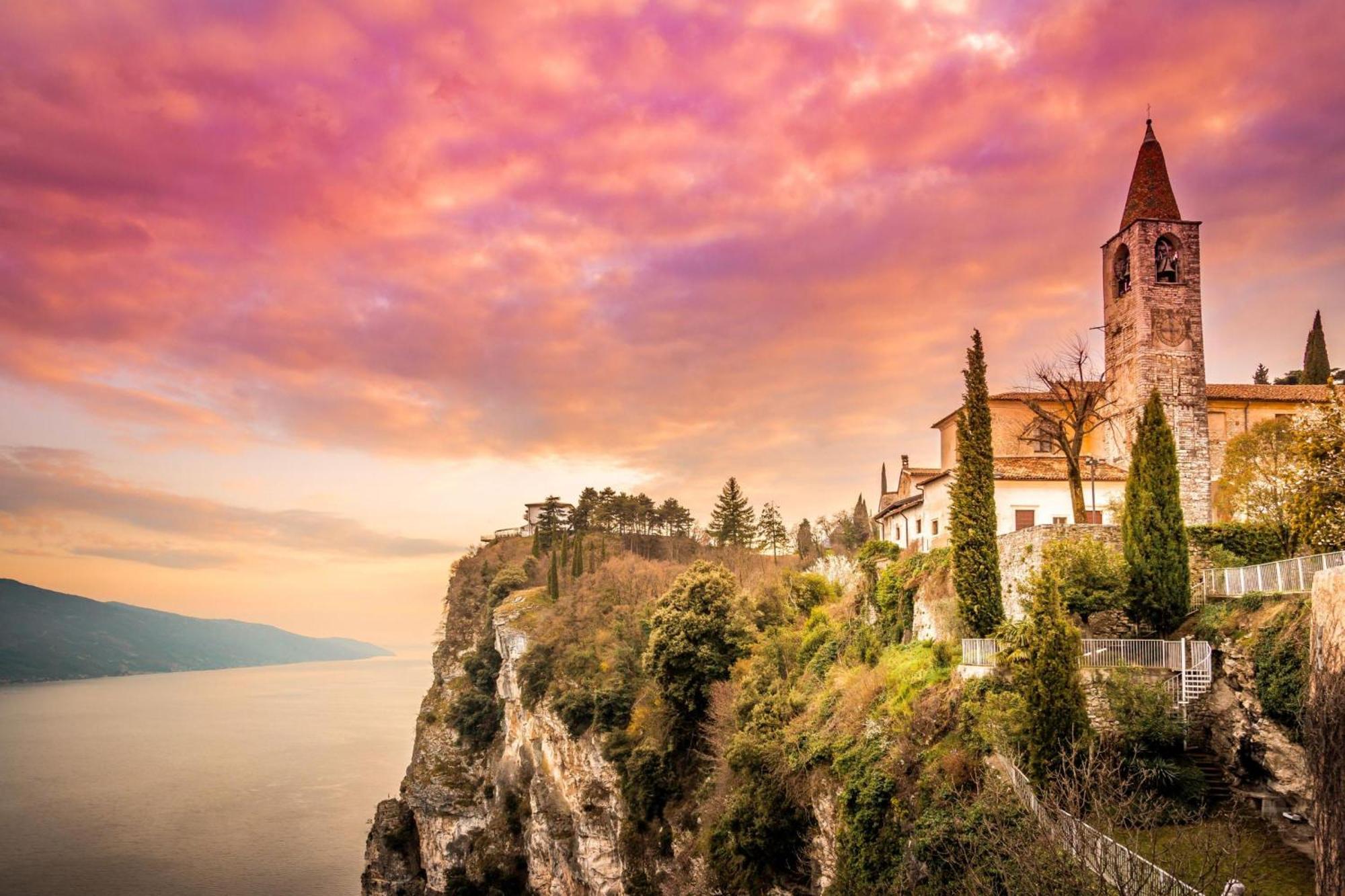 Relais Nanzello Garda Living 1 And 2 Villa Limone sul Garda Exterior foto