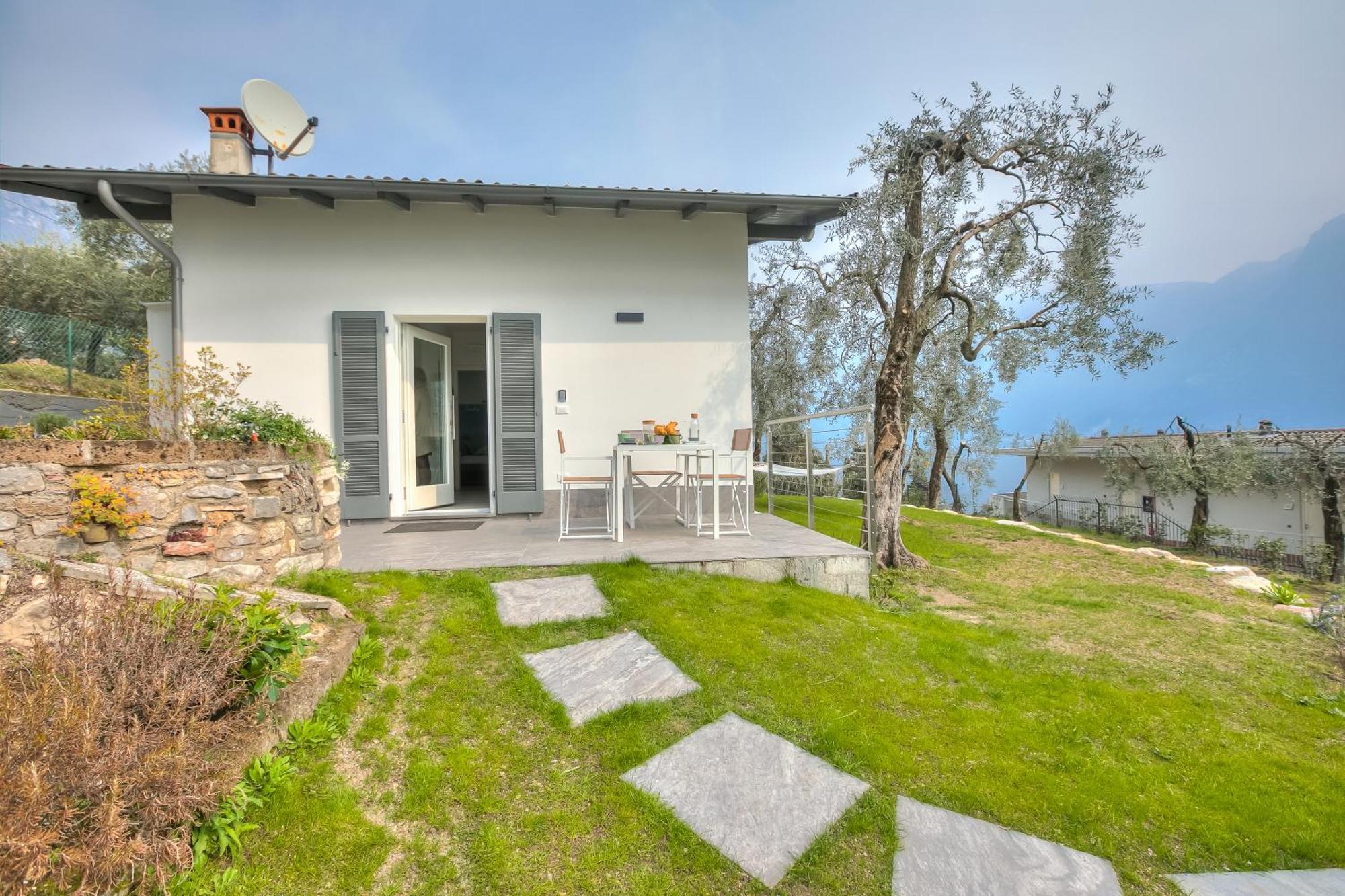 Relais Nanzello Garda Living 1 And 2 Villa Limone sul Garda Exterior foto